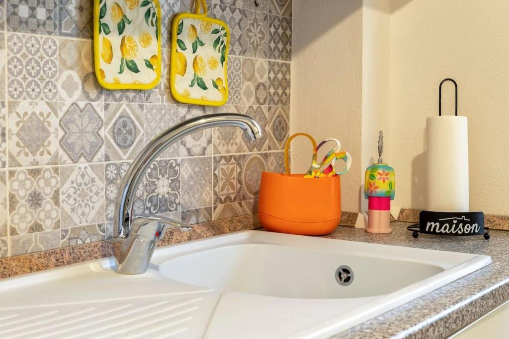 Casa Vacanze 100 Metri Dal Mare Alghero Extérieur photo